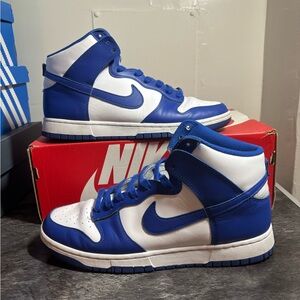 Nike Dunk High Kentucky University Basketball Blue and White High-Top Sneakers
